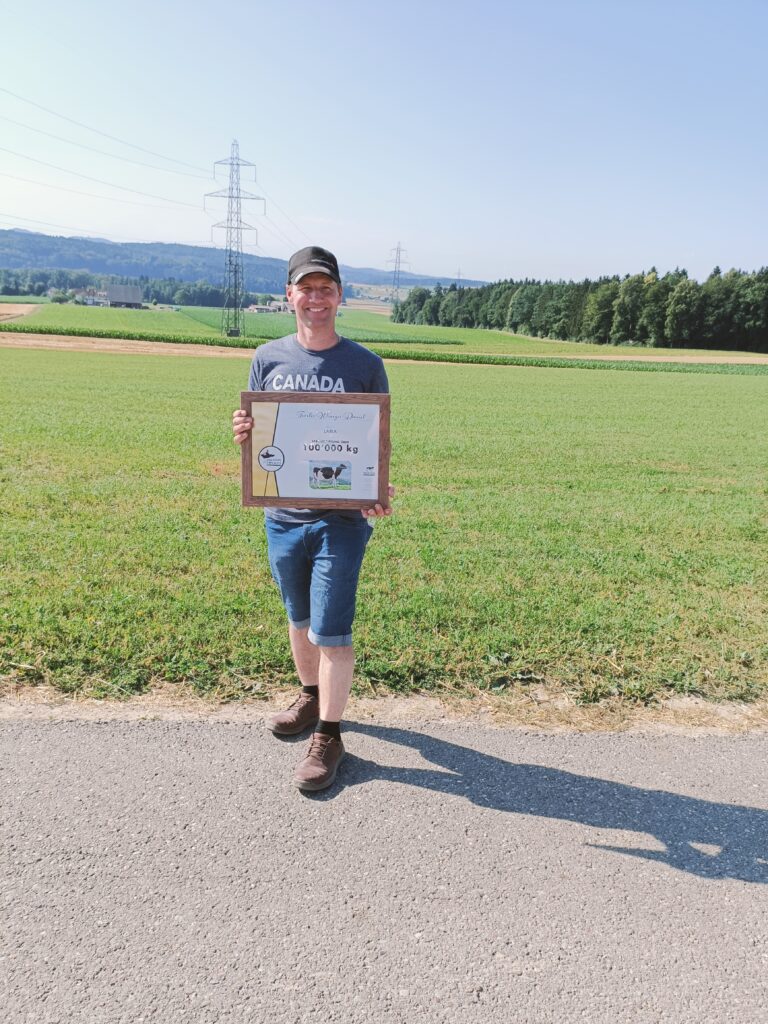 Dani Auszeichnung 100'000kg Kuh